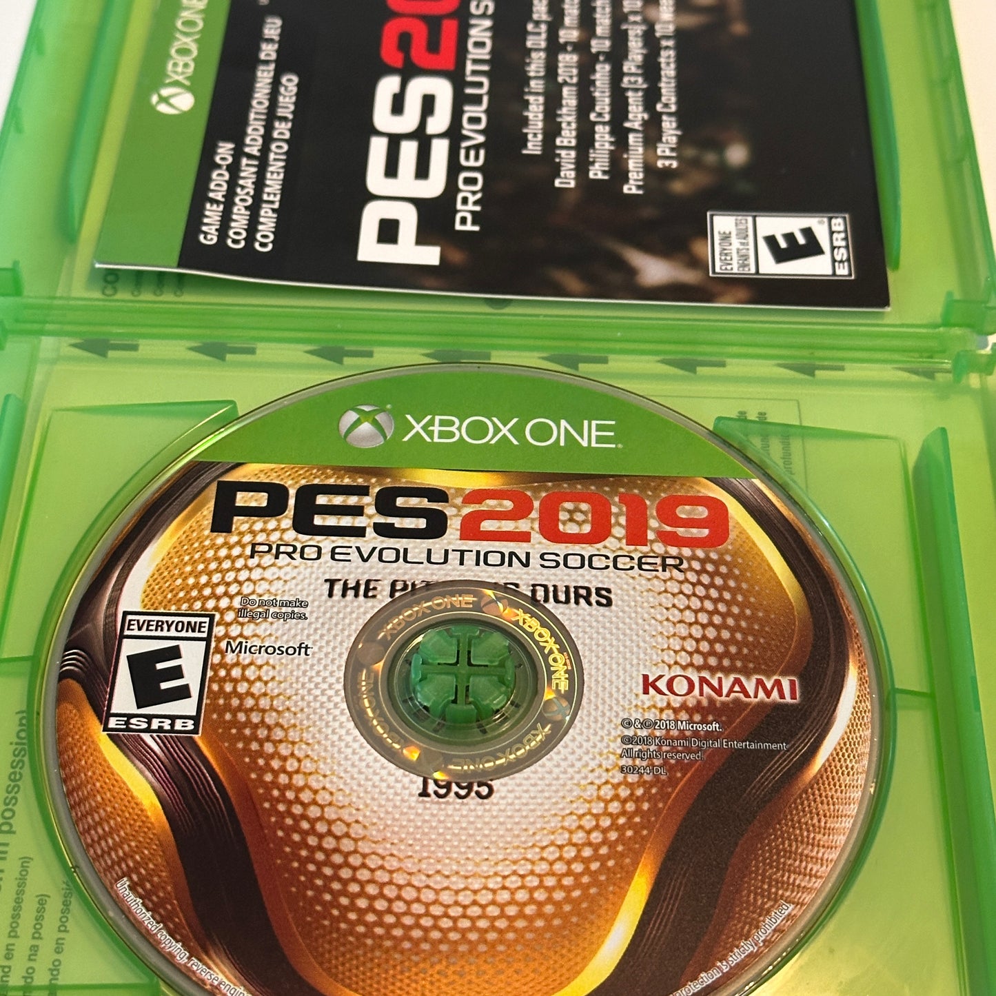 PES Pro Evolution Soccer 2019 Xbox One Complete in Box with Codes