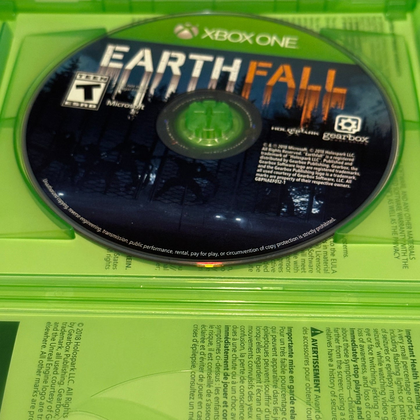 Earthfall Deluxe Edition Xbox One Complete in Box